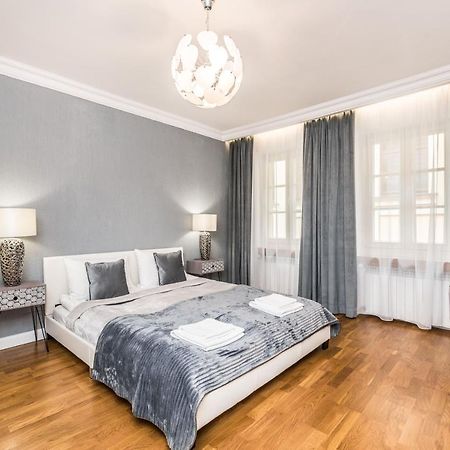 Rent Like Home - Przejscie Garncarskie 10 Breslavia Exterior foto