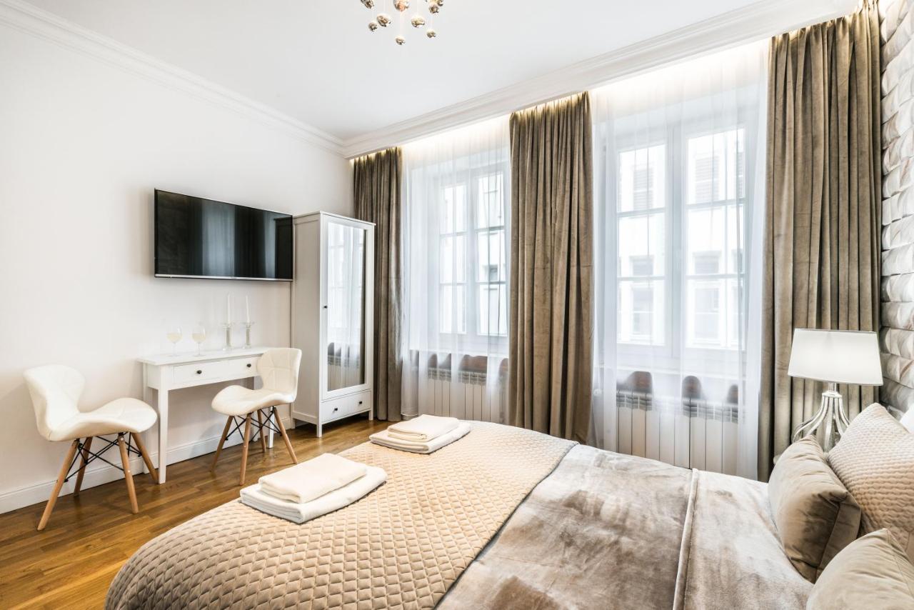 Rent Like Home - Przejscie Garncarskie 10 Breslavia Exterior foto